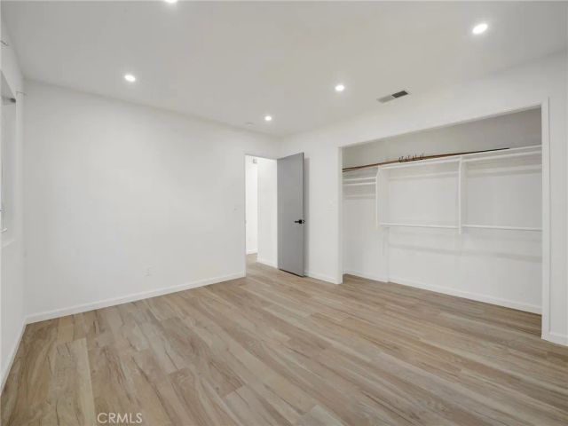 727 Robinson, Los Angeles, CA 90026