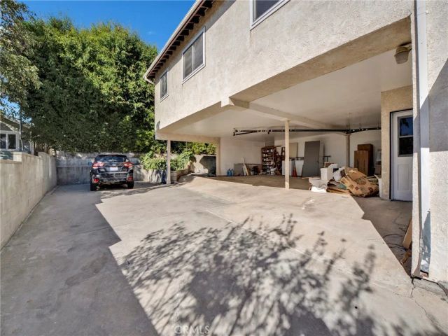 727 Robinson, Los Angeles, CA 90026