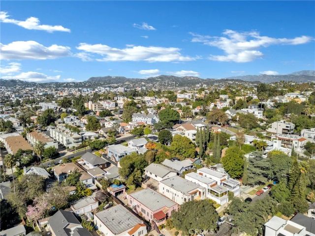 727 Robinson, Los Angeles, CA 90026