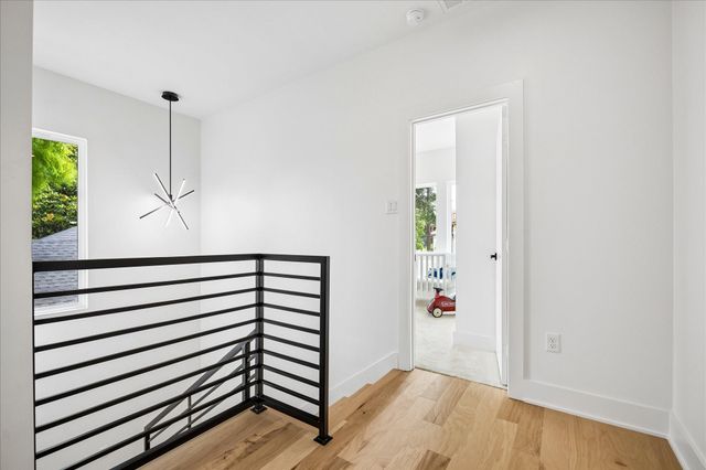 125 N Sidney Street, Houston, TX 77003