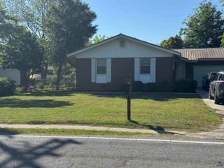 1032 Elberta Road, Warner Robins, GA 31093