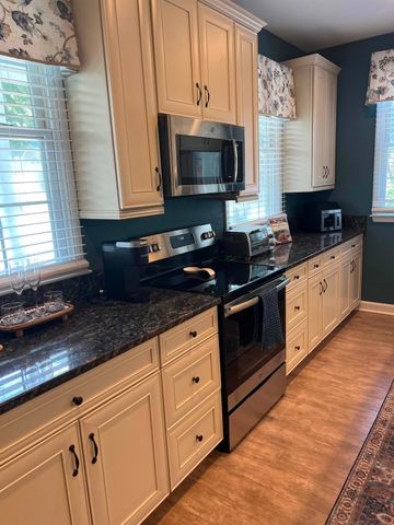 4404 Hitching Post Ln., Murrells Inlet, SC 29576
