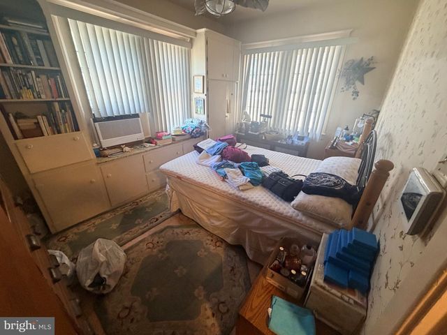 2 WOODLAND DR, Bridgeton, NJ 08302
