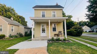 31 MECHANIC ST, Bridgeport, NJ 08014