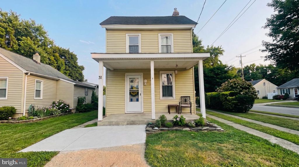 31 MECHANIC ST, Bridgeport, NJ 08014