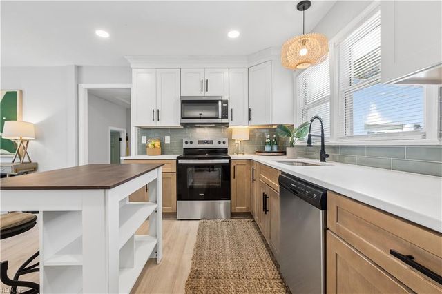 123 Prince James DR, Hampton, VA 23669