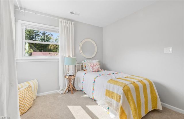 123 Prince James DR, Hampton, VA 23669