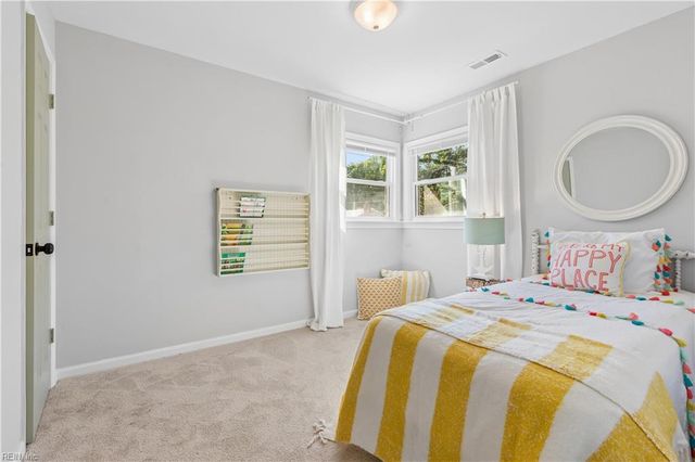 123 Prince James DR, Hampton, VA 23669
