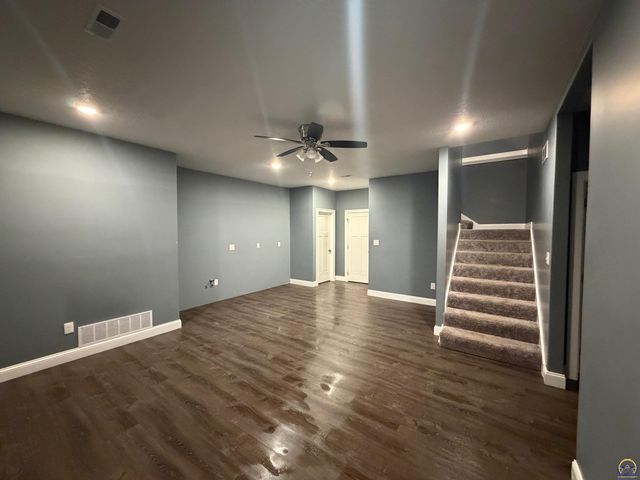 6118 SW 4th St, Topeka, KS 66615