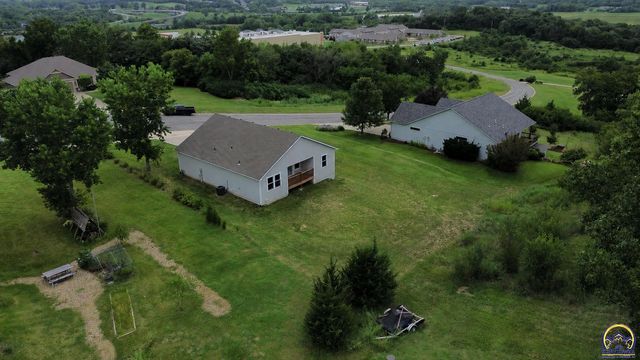 6118 SW 4th St, Topeka, KS 66615