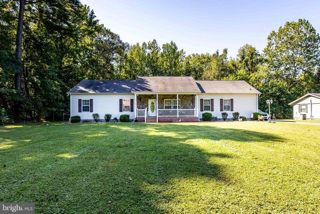 1092 S INDEPENDENCE DR, Montross, VA 22520
