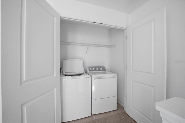 2407 PARAVANE WAY, Wesley Chapel, FL 33543