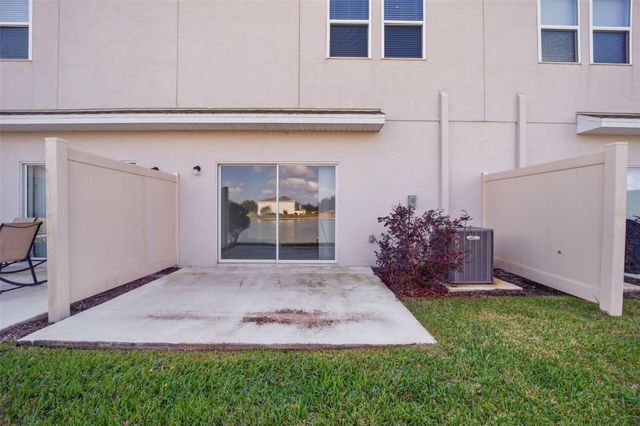 2407 PARAVANE WAY, Wesley Chapel, FL 33543