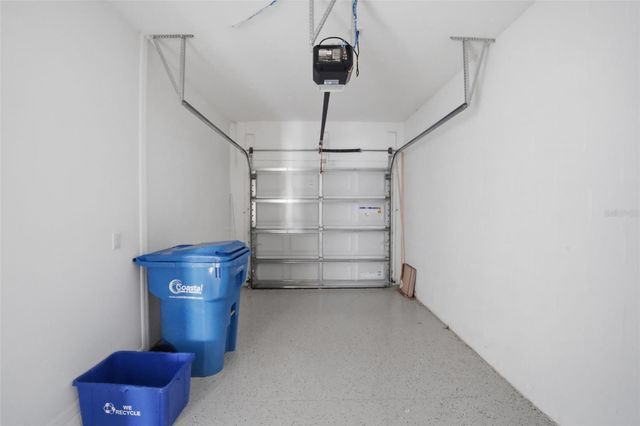 2407 PARAVANE WAY, Wesley Chapel, FL 33543