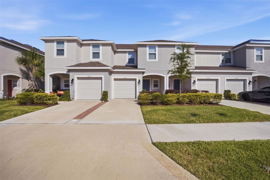 2407 PARAVANE WAY, Wesley Chapel, FL 33543