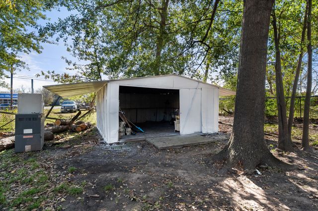 1125 W 6th Avenue, Corsicana, TX 75110