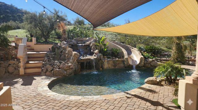 18425 W SANTA IRENE Drive, Goodyear, AZ 85338