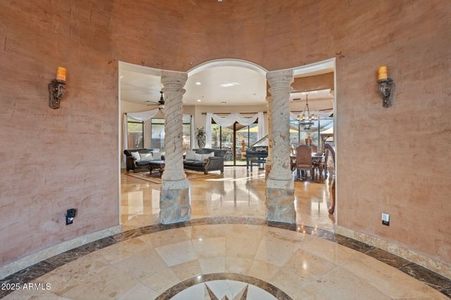 18425 W SANTA IRENE Drive, Goodyear, AZ 85338