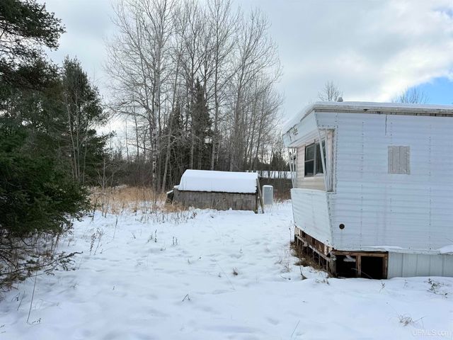 5939 Brampton 27.5 Road, Gladstone, MI 49837