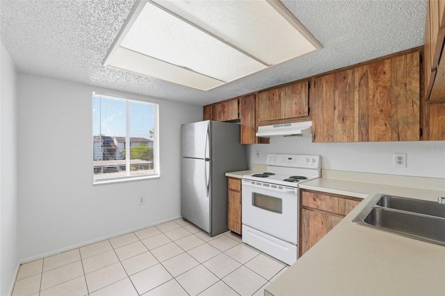 130 CYPRESS LANE 130, Oldsmar, FL 34677