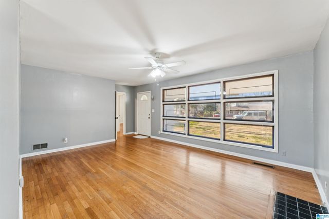 905 IDLEWOOD CIRCLE, Birmingham, AL 35235