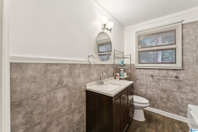 905 IDLEWOOD CIRCLE, Birmingham, AL 35235