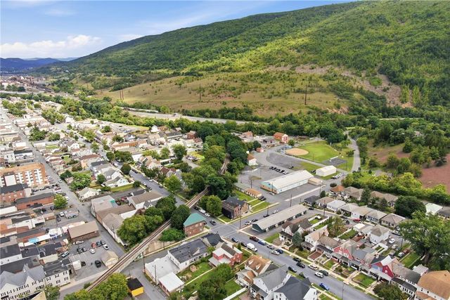 509 3rd Street, Palmerton Boro, PA 18071
