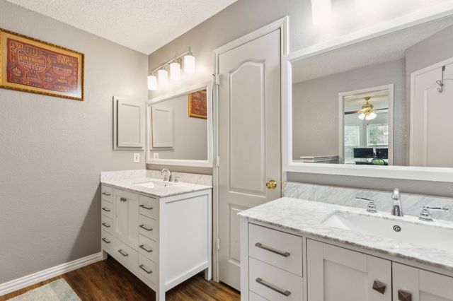 746 Cedarwood Drive, Cedar Hill, TX 75104