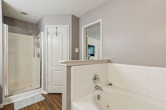 746 Cedarwood Drive, Cedar Hill, TX 75104