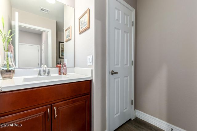 2821 S SKYLINE Drive 129, Mesa, AZ 85212