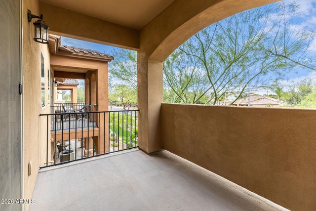 2821 S SKYLINE Drive 129, Mesa, AZ 85212