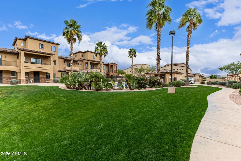 2821 S SKYLINE Drive 129, Mesa, AZ 85212 — photo 5