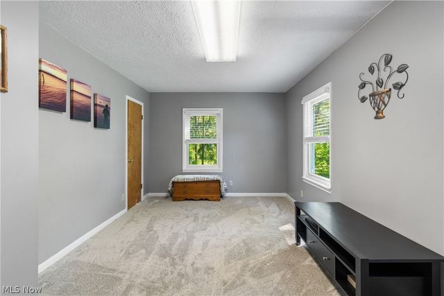 5030 Manchester Road, Akron, OH 44319
