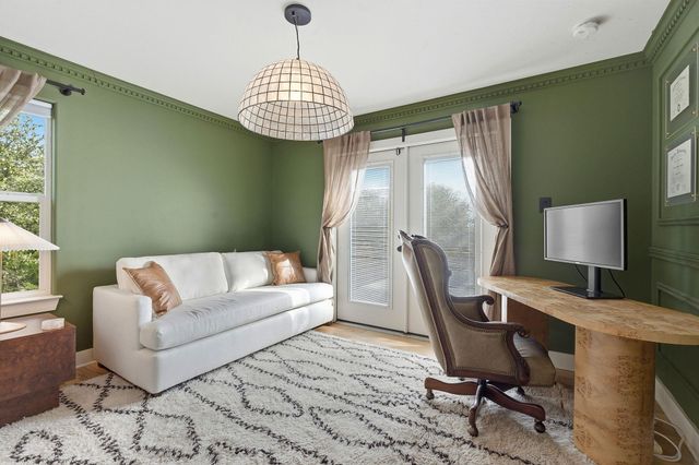 10012 Janet LOOP, Dripping Springs, TX 78620