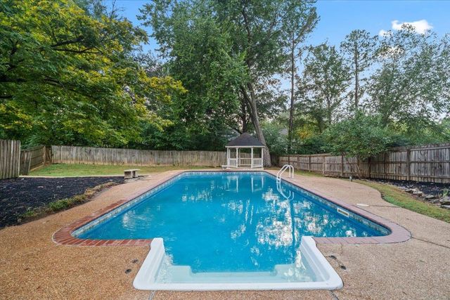 763 WHISPER HILL CV, Collierville, TN 38017