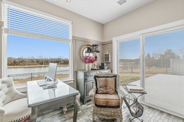 1434 S Monument St, Wichita, KS 67235