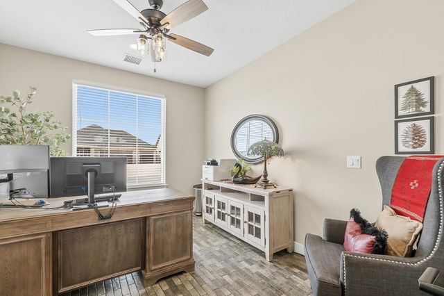 1434 S Monument St, Wichita, KS 67235