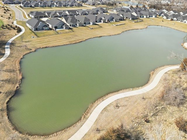 1434 S Monument St, Wichita, KS 67235