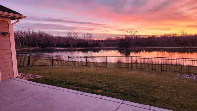 1434 S Monument St, Wichita, KS 67235