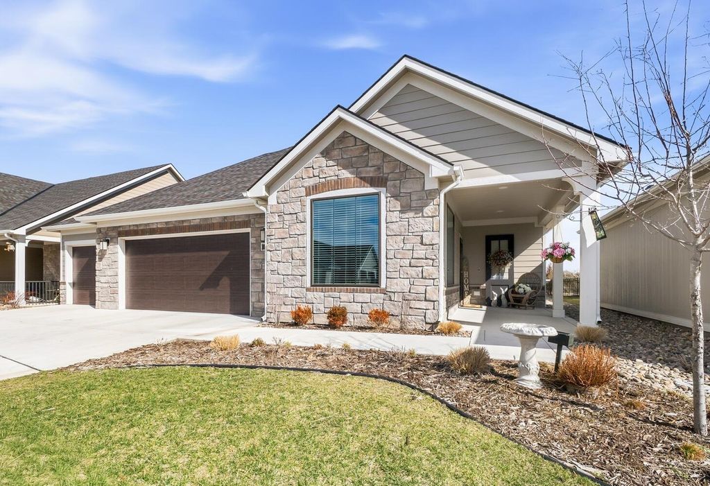 1434 S Monument St, Wichita, KS 67235