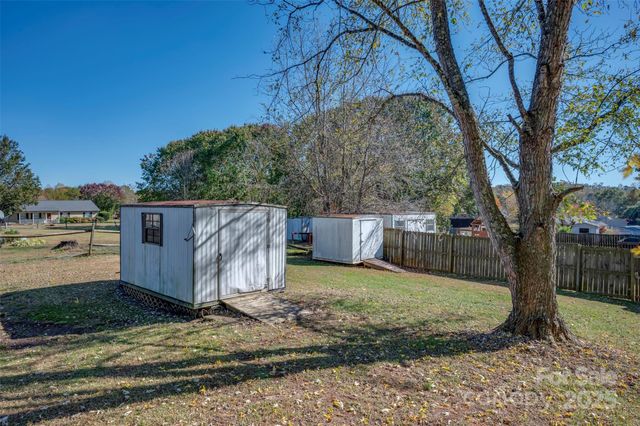 188 East Fork Drive, Ellenboro, NC 28040