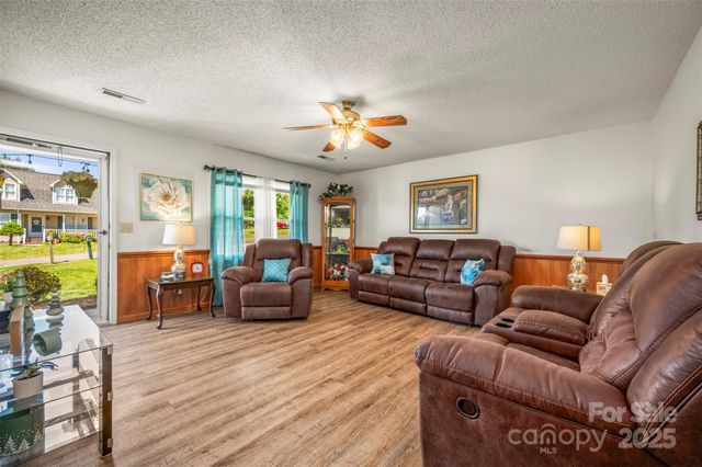 188 East Fork Drive, Ellenboro, NC 28040