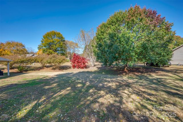 188 East Fork Drive, Ellenboro, NC 28040