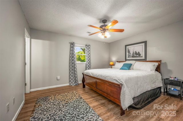 188 East Fork Drive, Ellenboro, NC 28040