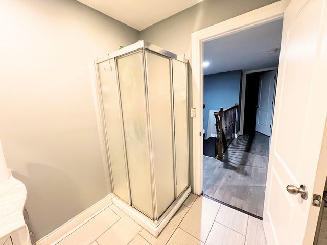 7714 S Marquette Avenue, Chicago, IL 60649