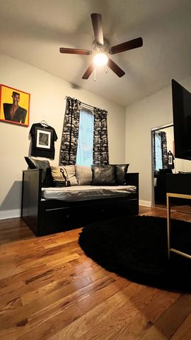 7714 S Marquette Avenue, Chicago, IL 60649