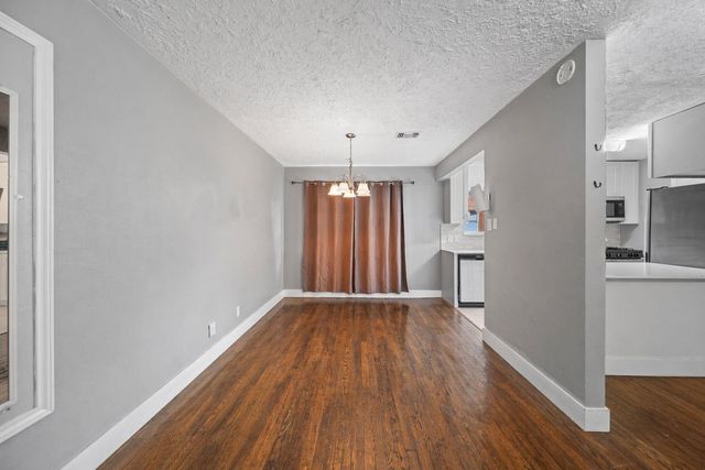 3002 Newcastle Drive, Baytown, TX 77521