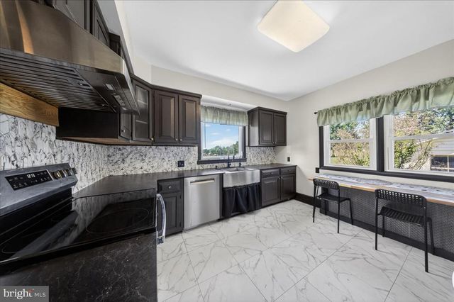 350 MILFORD RD, Downingtown, PA 19335