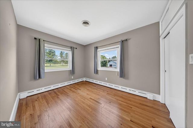 350 MILFORD RD, Downingtown, PA 19335