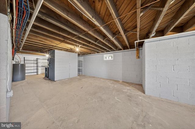 350 MILFORD RD, Downingtown, PA 19335